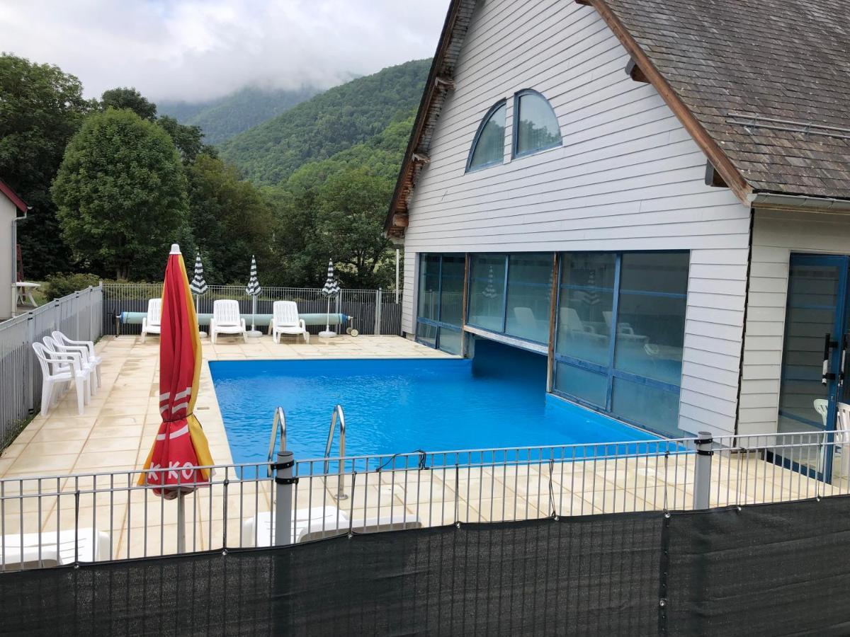 Appartement Arreau Buitenkant foto